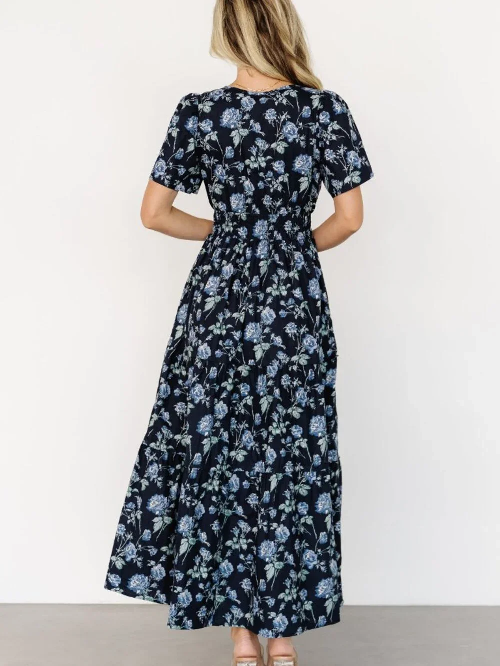 Baltic Born Kristin Maxi Dress | Navy Floral Size MM - Picture 4 of 5